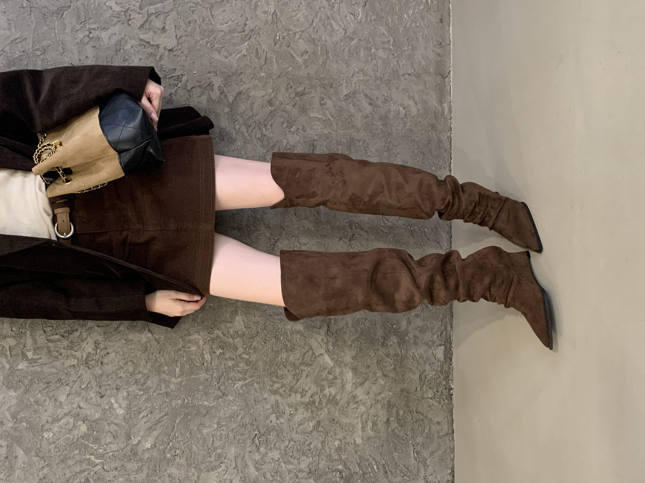 2025 Fashionable Khaki Maillard Boots for Women Brown Tall Boots Slim Pointed Toe Stacked High Boots - Image 3