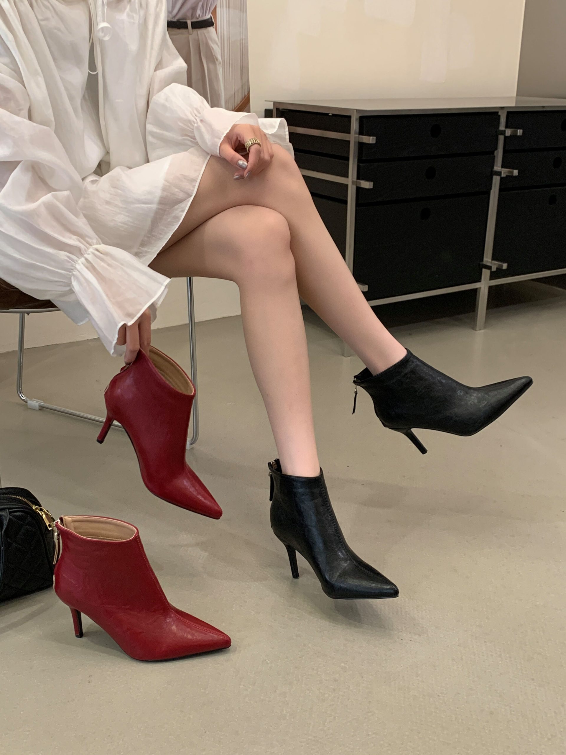 2026 Korean Style Pointed Toe Ankle Boots for Women Slim Fit High Heel Thin Heel Fashion Boots