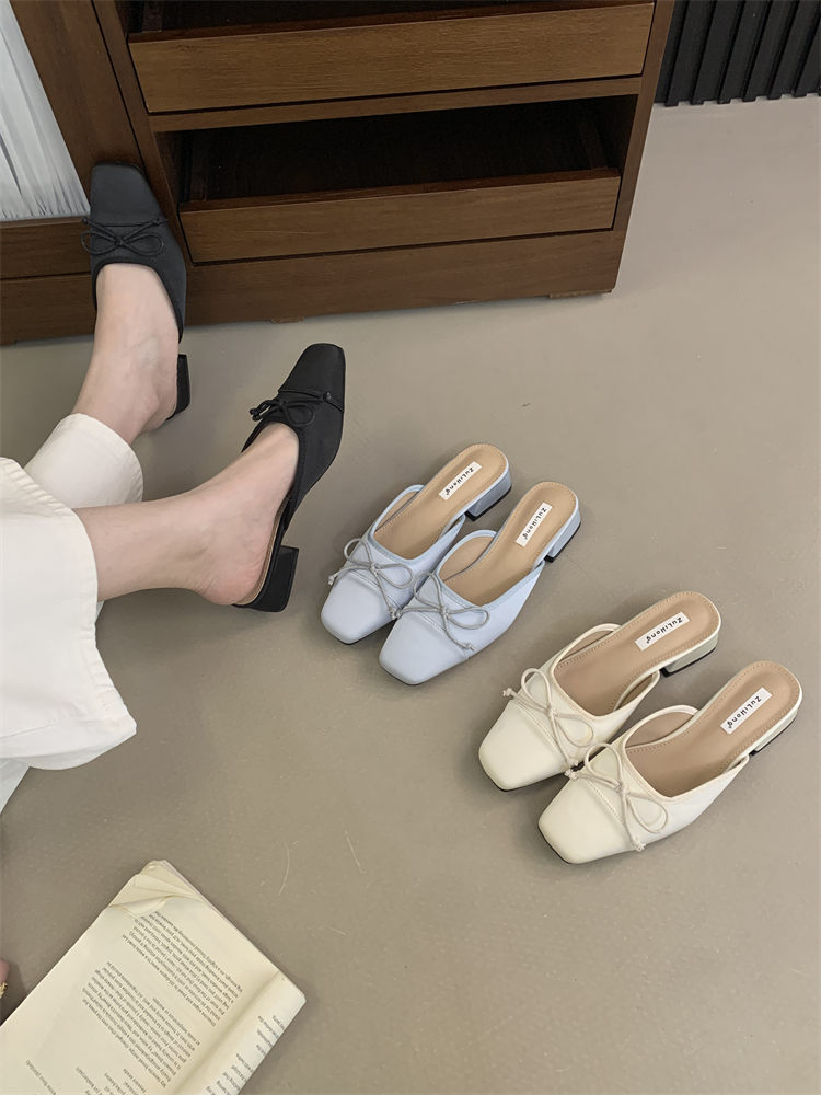 2026 Spring Summer New Retro Soft Leather Bow Women's Low Heel Slip-On Shoes