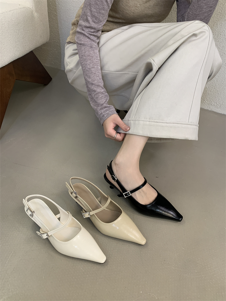 French Style Black Pointed Toe Heeled Sandals for Women 2026 Spring Summer New Arrival Elegant Low Heel Shoes