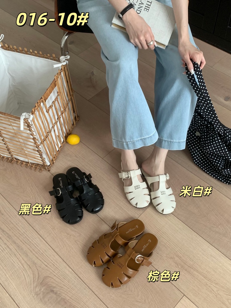French Style Closed Toe Roman Sandals for Women Summer New Hollow Flat Casual Slippers