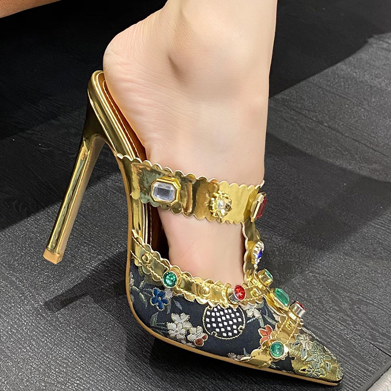 Heavy Rhinestone Pointed Toe Sexy Slippers with 42 Size Two Colors - Image 3