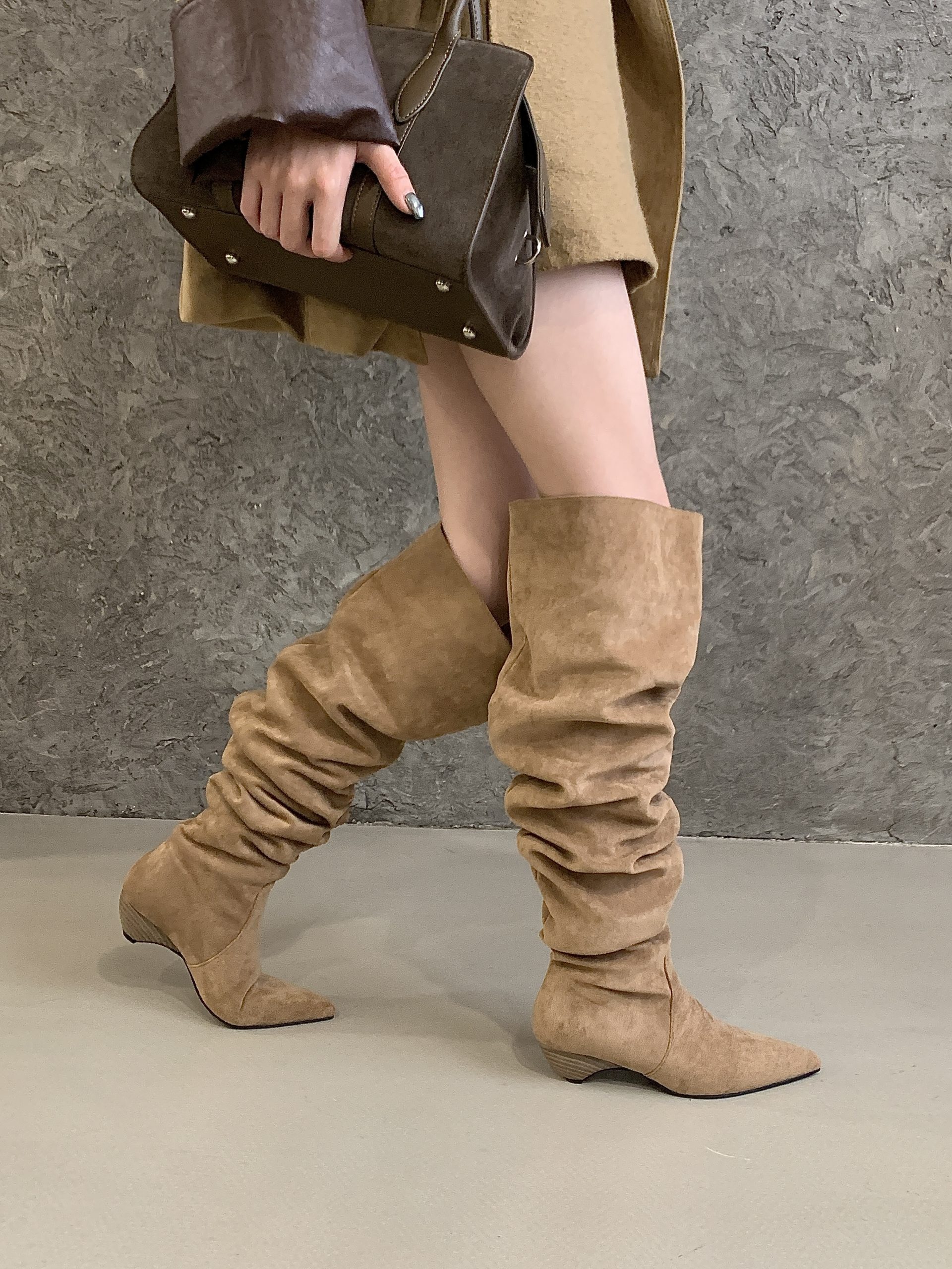 Slim Fit Versatile Maillard Brown Wide Calf Flat Over Knee Boots Women 2025 New Fall Tall Stacked Boots - Image 4